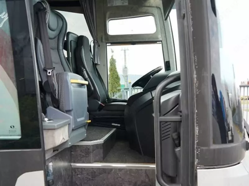 MERCEDES-BENZ / GLORY / ERENER sayyohlik avtobusi