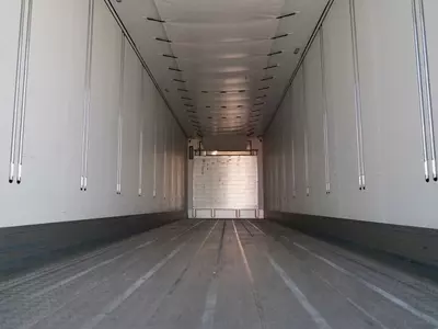 SCHMITZ CARGOBULL yarim tirkama-muzlatgichi