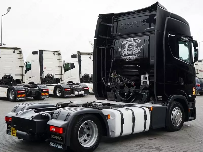 SCANIA S 500 shatakchisi