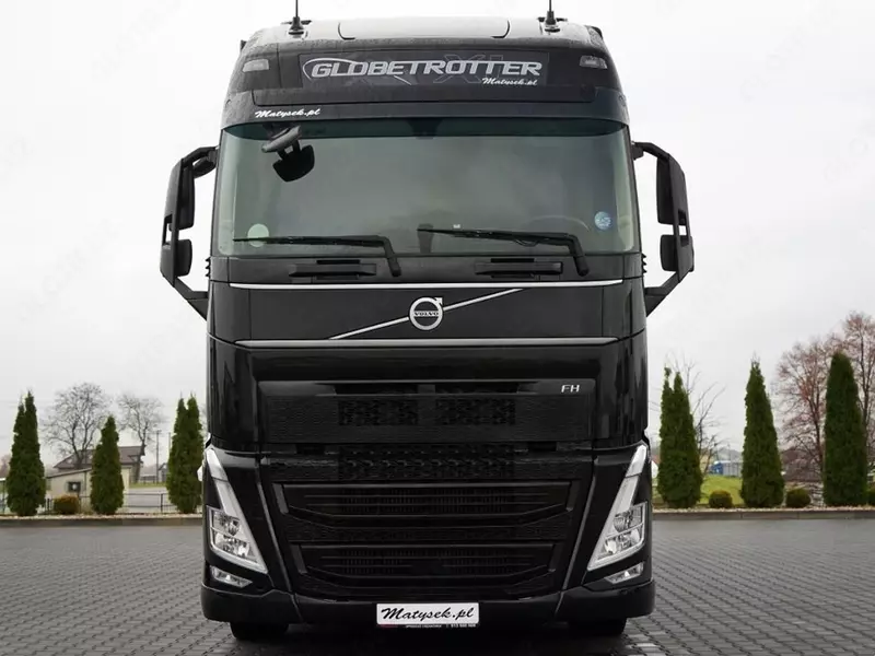 Тентованный грузовик Volvo FH 460