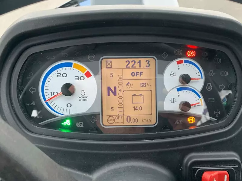 NEW HOLLAND T5.110 ELECTRO COMMAND g‘ildirakli traktori