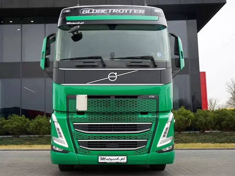 Тягач VOLVO FH 500