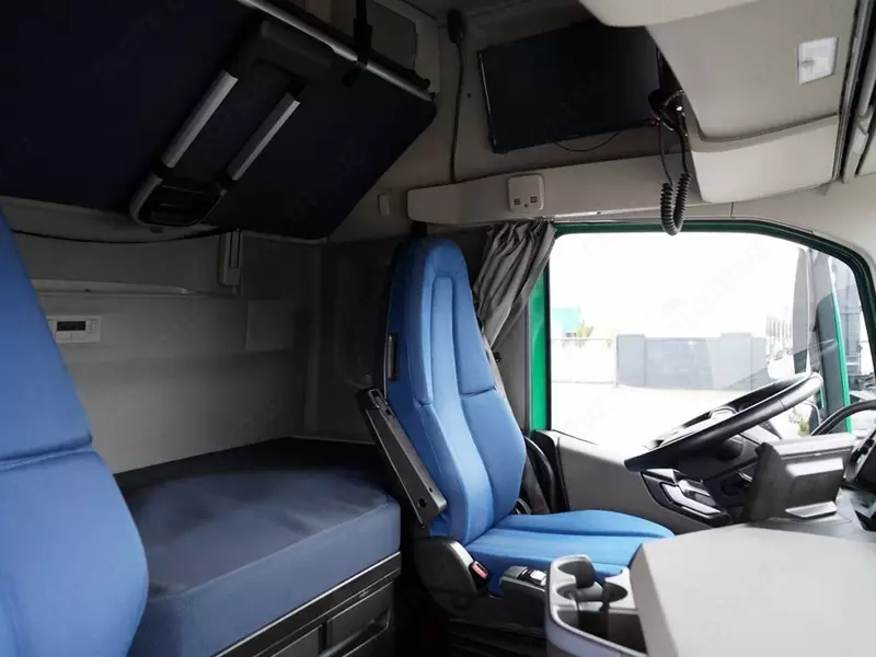 Тягач VOLVO FH 500