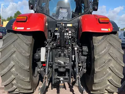 Колесный трактор CASE IH PUMA CVX 240