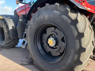 Колесный трактор CASE IH PUMA CVX 240