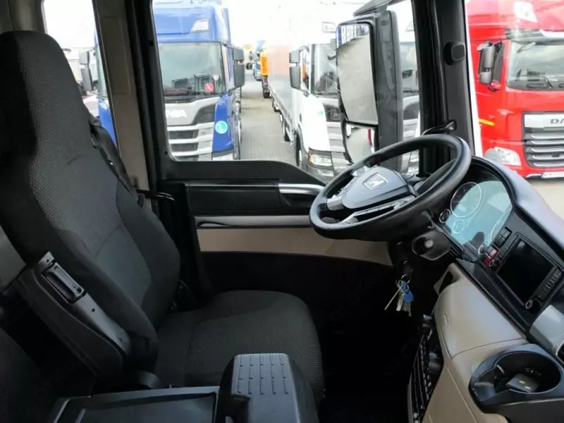 MAN TGS 35.460 / 8X4 samosvali