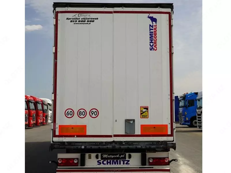 Тентованный полуприцеп SCHMITZ-CARGOBULL