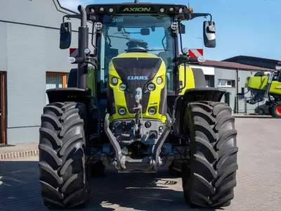 Трактор колесный Claas Axion 870 Cmatic