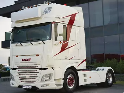 Тягач DAF XF 530