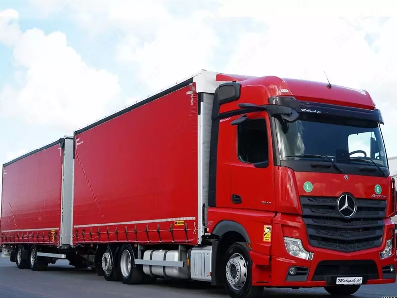 Тентованный грузовик MERCEDES-BENZ ACTROS 2545