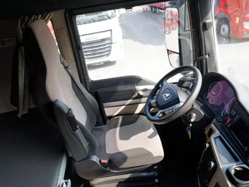 Самасвал MAN TGX 18.500