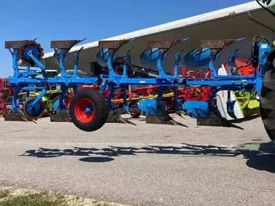 Плуг Lemken Juwel 7 Vario
