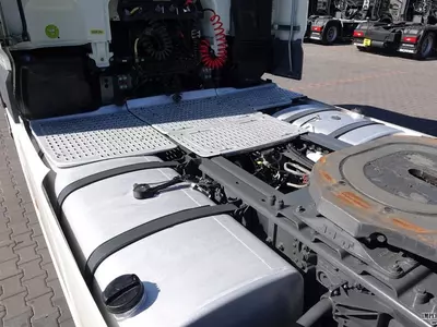Тягач DAF XF 480