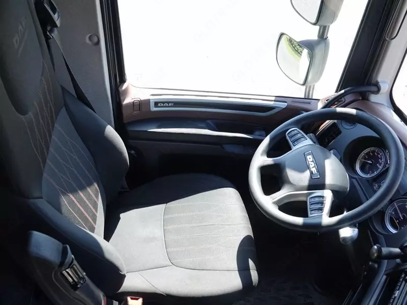 Тягач DAF XF 480