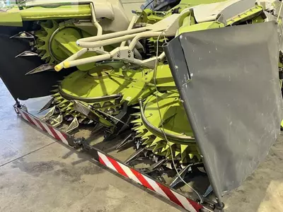 Кормоуборочный комбайн CLAAS jaguar 850 speedstar