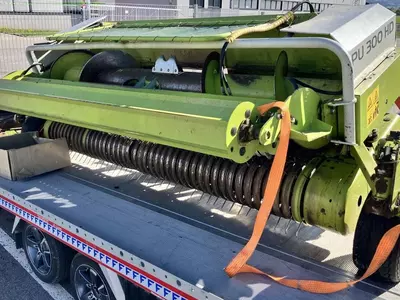 Кормоуборочный комбайн CLAAS jaguar 850 speedstar