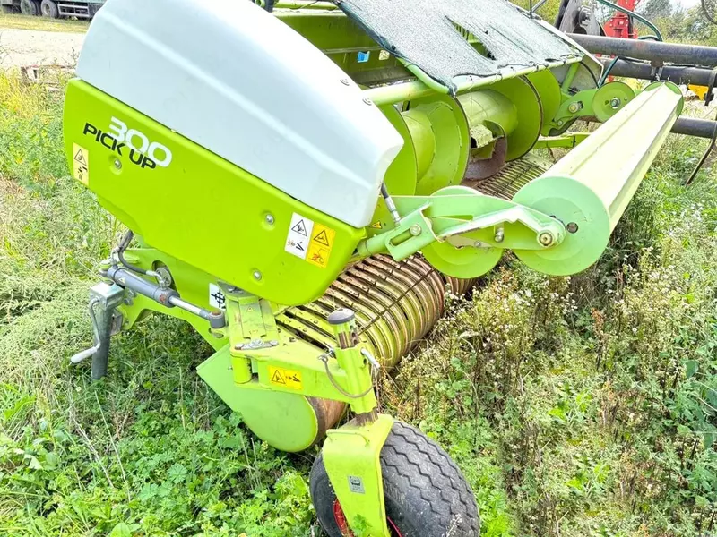 Кормоуборочный комбайн CLAAS JAGUAR 940 (497) - 4X4 + ORBIS 600 + PU 300