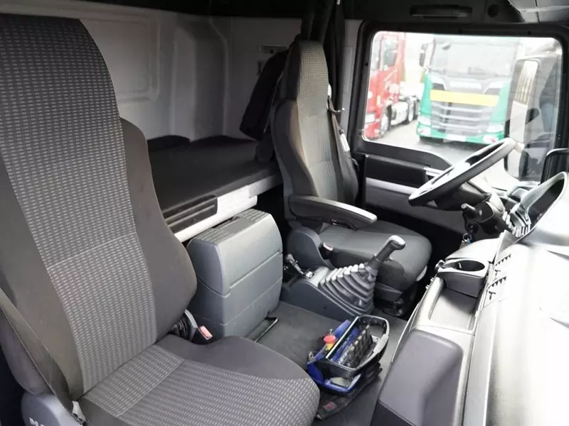 Тягач MAN TGS 18.480