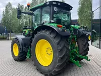 John Deere 6R 150 g‘ildirakli traktori - 