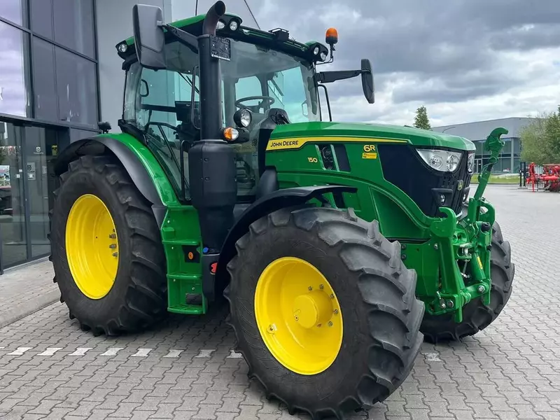 Трактор колесный John Deere 6R 150