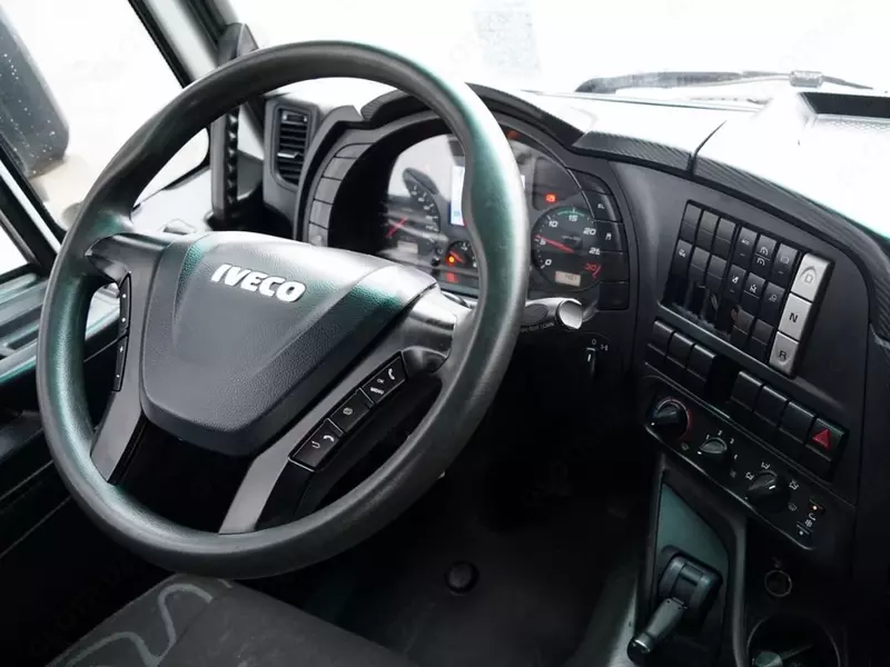 Bortli yuk mashinasi/ IVECO / STRALIS 310 platformasi