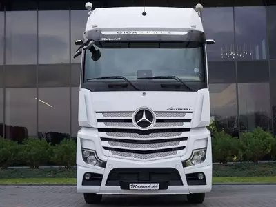 Тягач Mercedes-Benz ACTROS L 1851