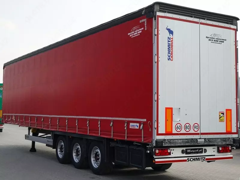 SCHMITZ-CARGOBULL chodirli yarim tirkama