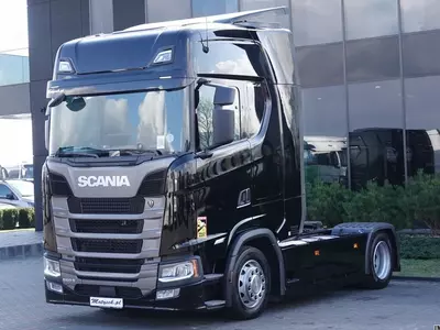 Тягач SCANIA S 560