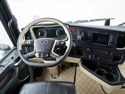 SCANIA S 500 shatakchisi