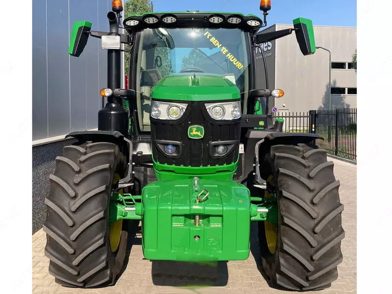 Трактор колесный John Deere 6R 155