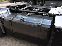  MAN TGX 18.510 GX tortuvchi mashinasi  sekinlashtiruvchi va LED displeyli Kühlbox Navi 2Tanks - Fresh online©️