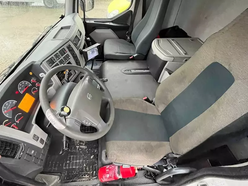 Грузовик Volvo FL 240 4x2 Hultsteins HS215