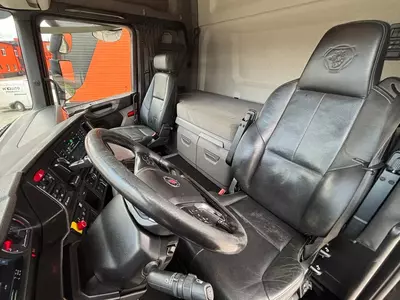 Самосвал Scania R650 6x4 Retarder