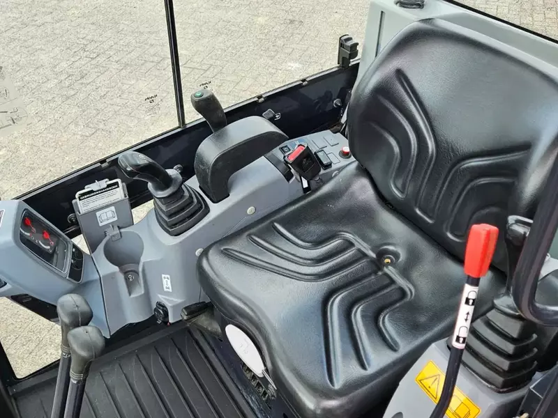 Kubota KX016-4 mini ekskavatori