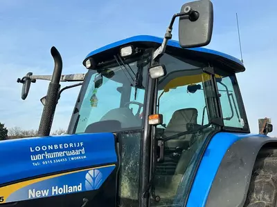 Трактор колесный New Holland TM155 Power command
