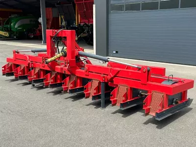 Специализированная машина для нарезки гребней BCW Rijenfrees 8 rijen