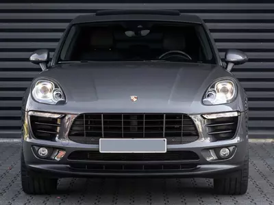 Porsche Macan 2.0 18stoel-Trekhaak-21 inch-Pano