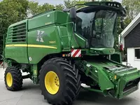   John Deere T660 g‘alla o‘rish kombayni