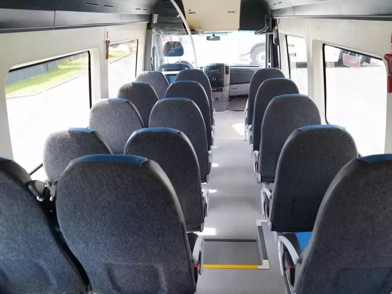 Микроавтобус Mercedes-Benz Sprinter 516 BlueTEC