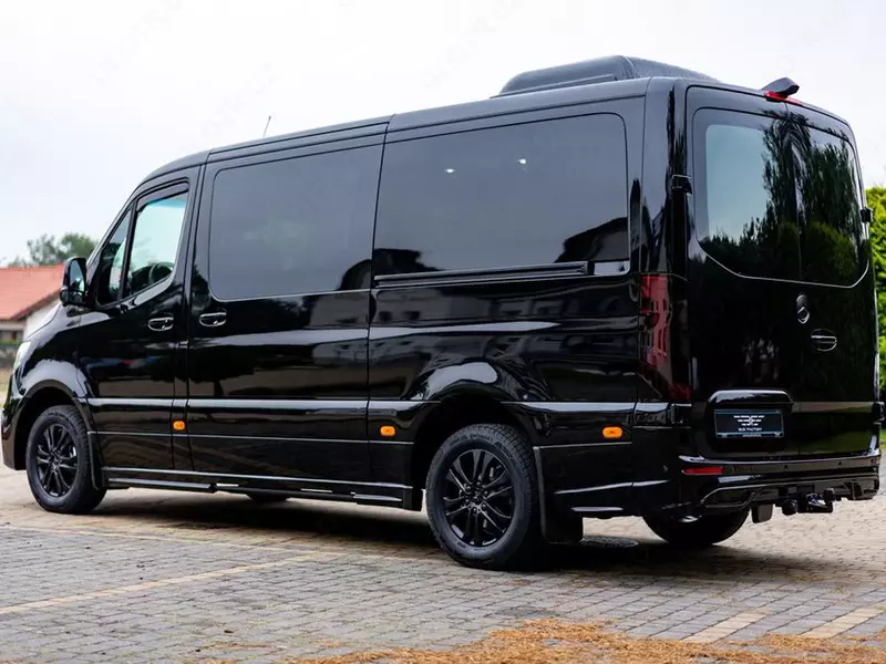 Yangi mikroavtobus, Mercedes-Benz Sprinter 319 Taxi 6+1