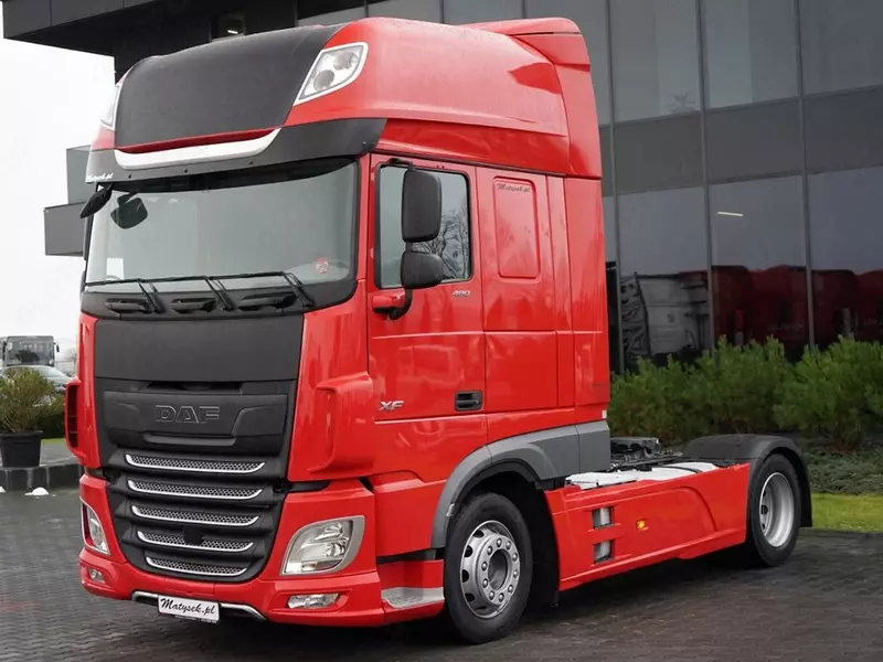Тягач DAF XF 480