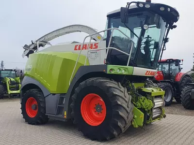 Claas Jaguar 950 yem-xashak yig‘ish kombayni