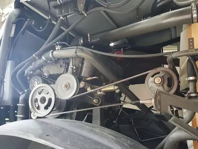 Claas Jaguar 950 yem-xashak yig‘ish kombayni