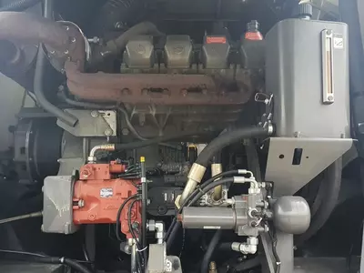 Claas Jaguar 950 yem-xashak yig‘ish kombayni