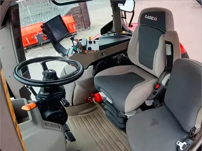 Трактор колесный Case IH Optum 270