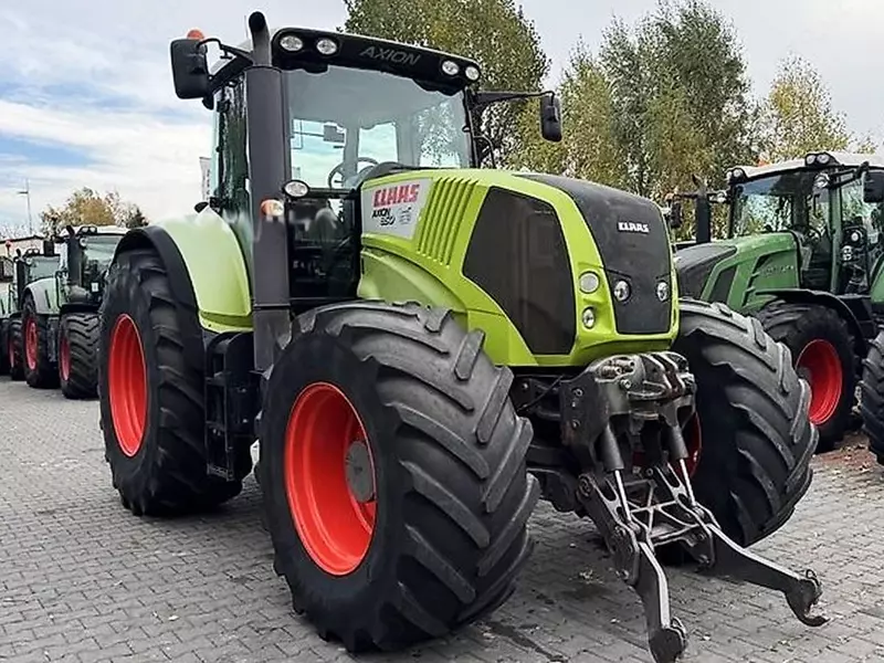 Трактор колесный Claas AXION 850 CIS