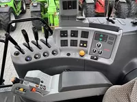  Трактор колесный Claas AXION 850 CIS Тракторы
