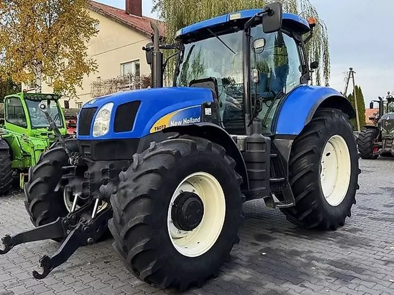 Трактор колесный New Holland T6070 PowerCommand