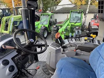 Трактор колесный New Holland T6070 PowerCommand