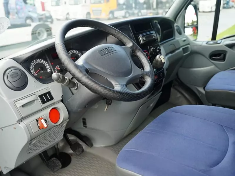 Iveco Daily 50 50C15 yo‘lovchi yengil avtomobillari